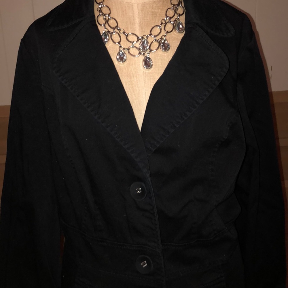 Jacket - Picture 2 of 5